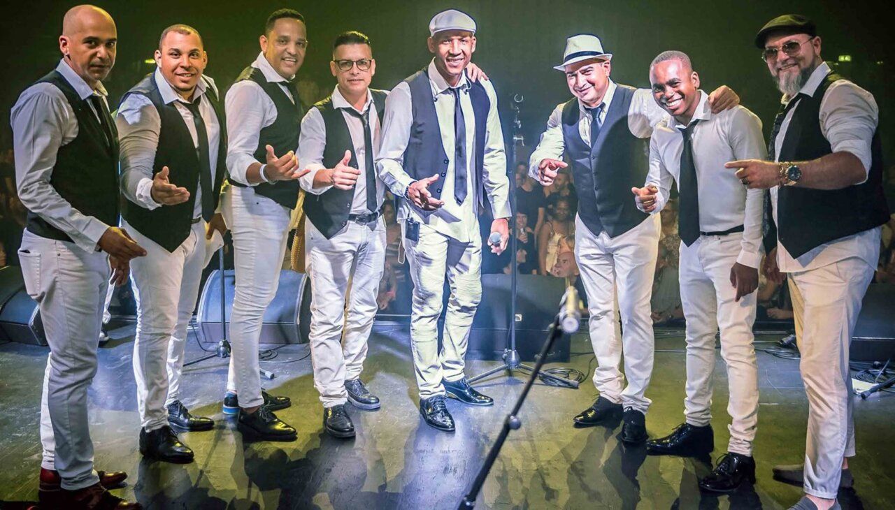 El grupo musical Septeto Naborí en una actuación en Salamanca.