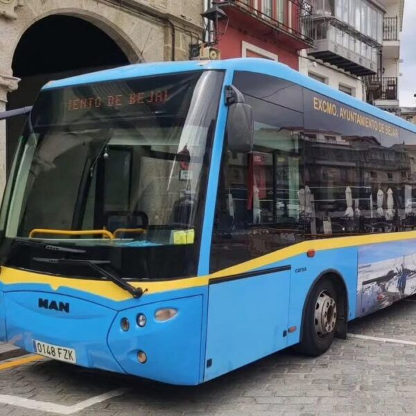Autobús de Béjar detenido por avería en los frenos