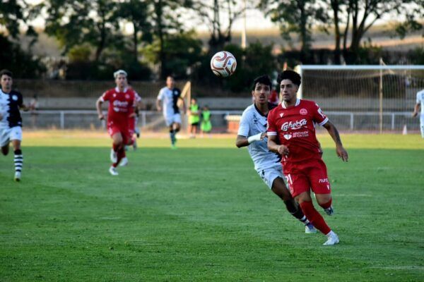Jugadores de Unionistas de Salamanca en un partido de fútbol