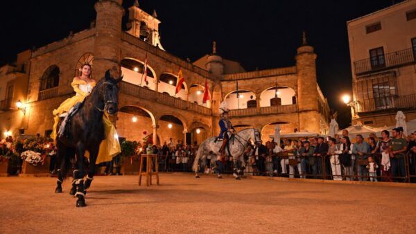 Espectáculo ecuestre en la Feria del Caballo de Ciudad Rodrigo