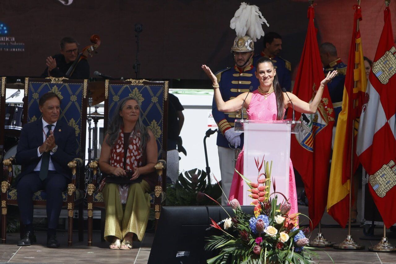 Guadalupe Lancho durante el pregón de las Ferias y Fiestas 2026 en Salamanca.