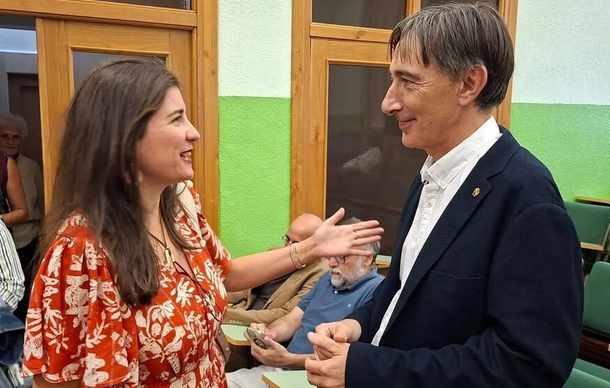 Miryam Rodríguez interactuando en la celebración del Proyecto Ranquines en Salamanca