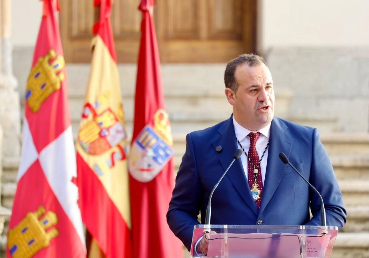 David Mingo hablando en el pleno de la Diputación de Salamanca