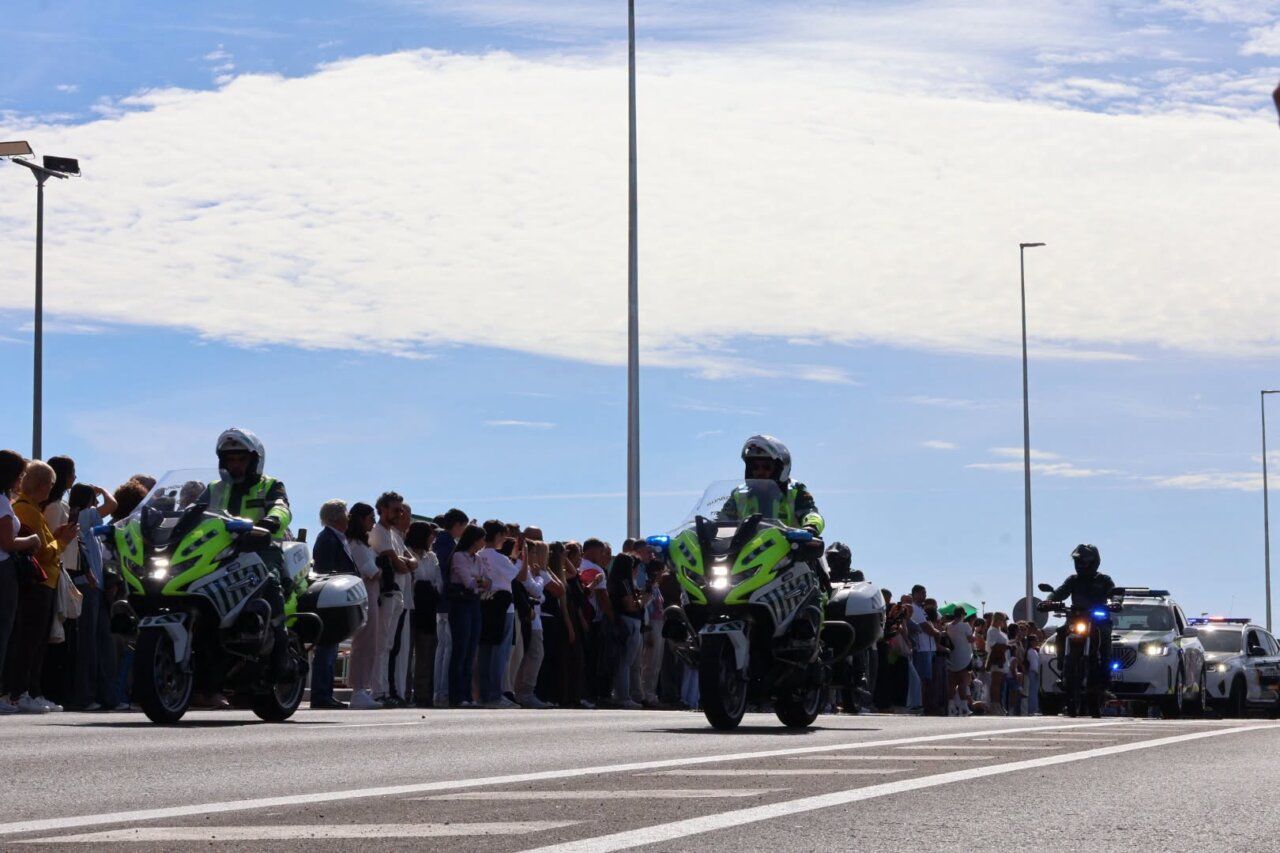 Motocicletas de la Guardia Civil en un desfile en Salamanca