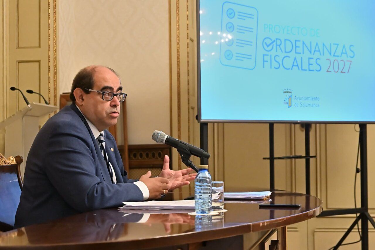 Reunión del Ayuntamiento de Salamanca sobre ordenanzas fiscales