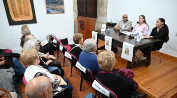 Laura Sánchez Villares presenta su poemario «El privilegio del amor» en Ciudad Rodrigo