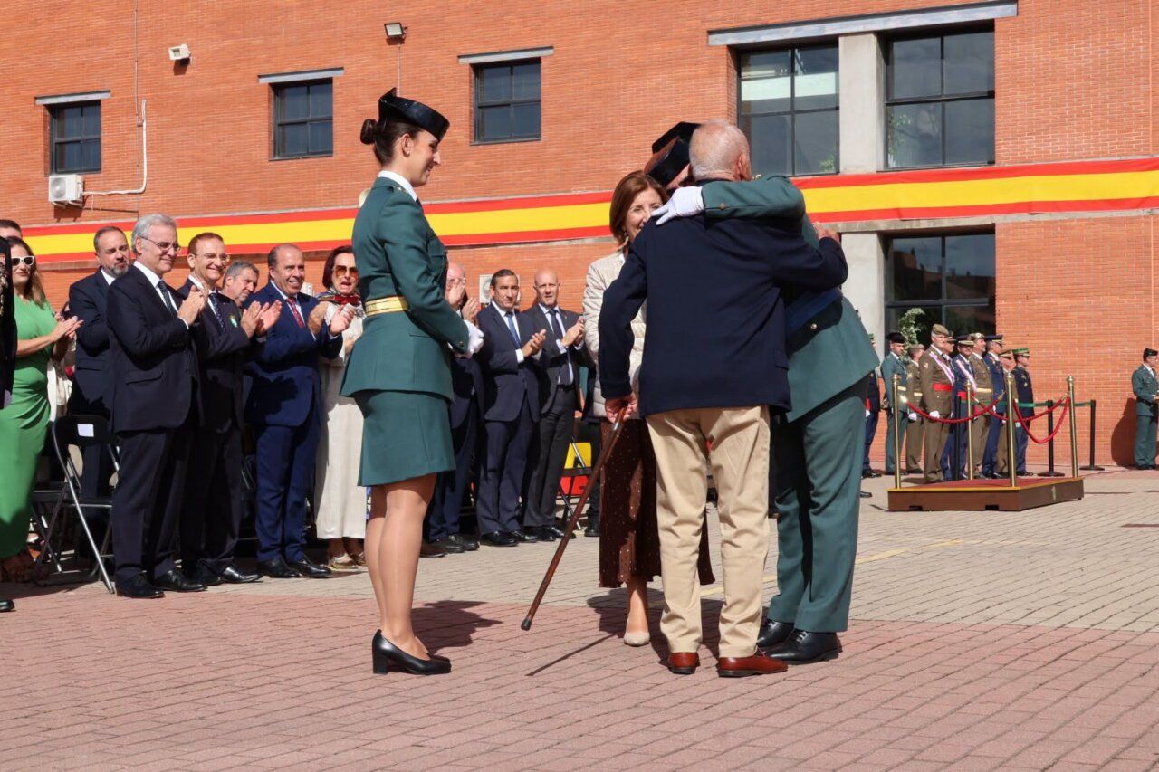 Ceremonia de homenaje a la Guardia Civil en Salamanca